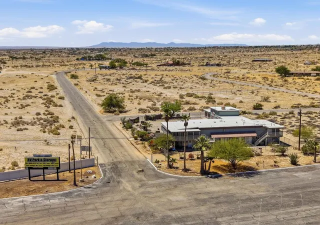 14th image of 2591 Arrowhead Ave, Thermal, CA 92274 | MLS# 219149016DA