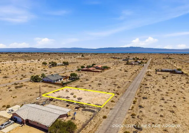 3rd image of 2591 Arrowhead Ave, Thermal, CA 92274 | MLS# 219149016DA