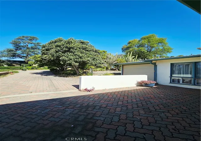 Photo 3 of Single family home for sale at 186 5th Avenue, Monrovia, CA 91016 | MLS# GD26125997 | Listing updated on 2026-06-11