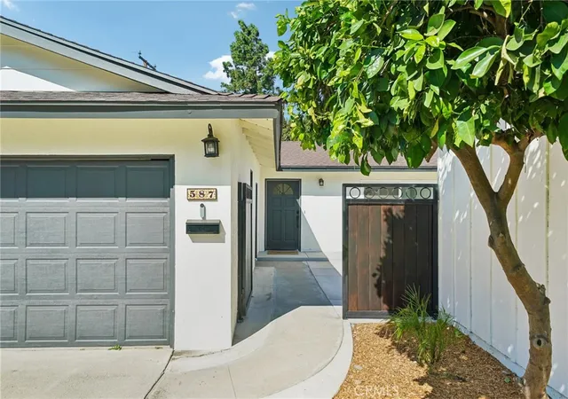 Photo 3 of Single family home for sale at 587 Sycamore Ave, Claremont, CA 91711 | MLS# CV26122011 | Listing updated on 2026-10-02
