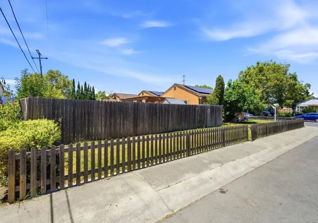 Homes for sale in Vallejo, CA | 2115 Teakwood St, Vallejo, CA 94591 | MLS# ML82049843