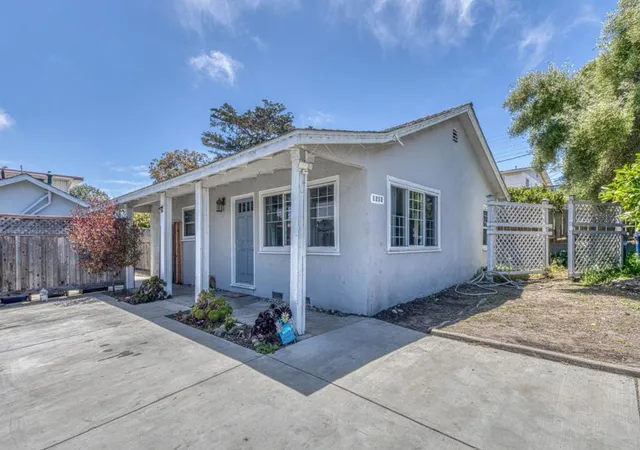 Homes for sale in Seaside, CA | 1212 Waring St, Seaside, CA 93955 | MLS# ML82050454