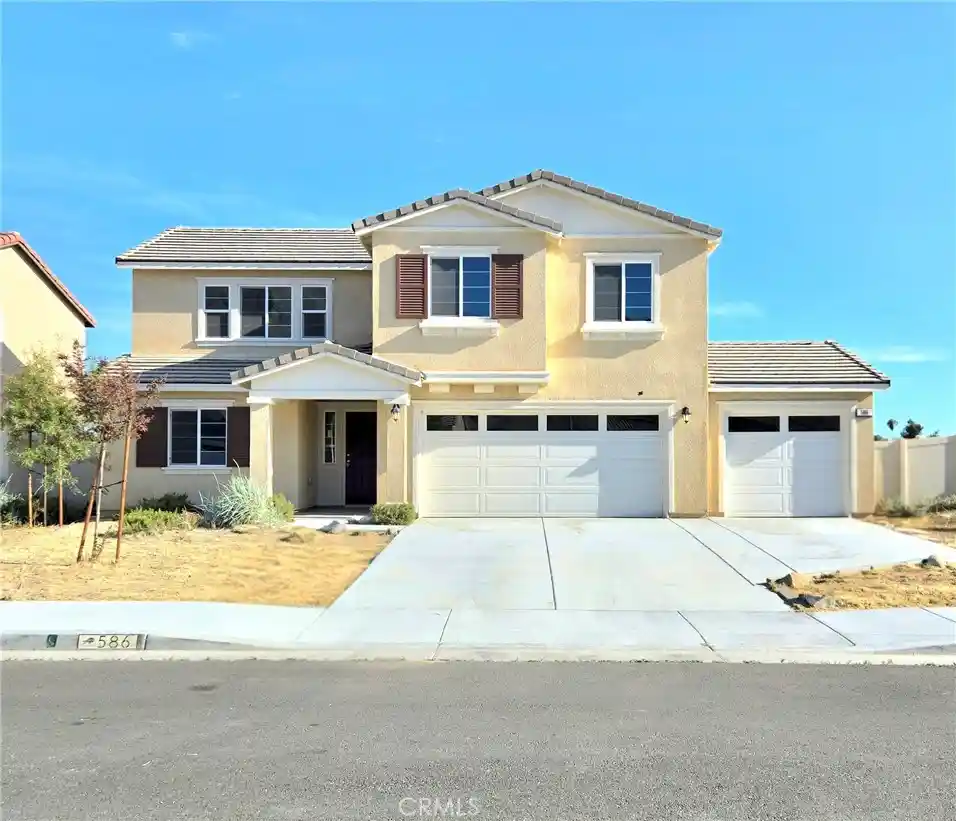 Photo 1 of Sale Pending at 586 Directo, San Jacinto, CA 92583 | MLS# IV26125958 | Listing updated on 2026-10-15