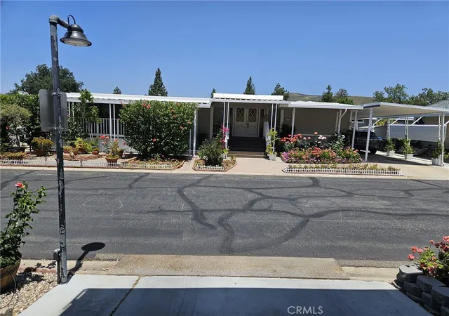 Homes for sale in Thousand Oaks, CA | 2457 Arapaho Ave #131, Thousand Oaks, CA 91362 | MLS# GD26126413