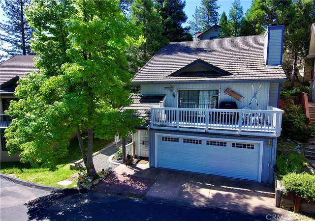 Homes for sale in Bass Lake, CA | 40596 Road 222, Bass Lake, CA 93604 | MLS# FR26126426