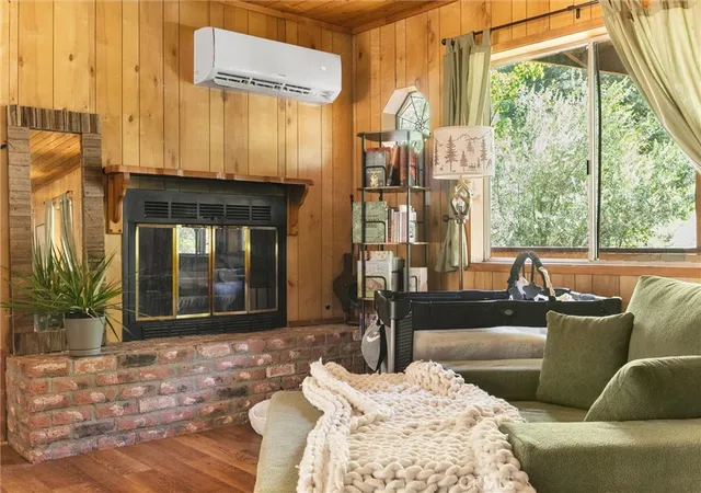 Homes for sale in Pine Mountain Club, CA | 1429 Zermatt Dr, Pine Mountain Club, CA 93222 | MLS# SR26126432