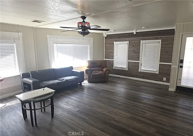 Photo 3 of Manufactured home for sale at 1239 Brentwood, Hemet, CA 92545 | MLS# IV26126479 | Listing updated on 2026-06-15
