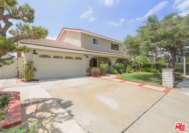 Homes for sale in Camarillo, CA | 368 Calle Converse, Camarillo, CA 93010 | MLS# 26845749