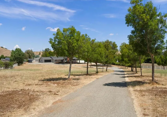 Homes for sale in Gilroy, CA | 2045 Jefferson Dr, Gilroy, CA 95020 | MLS# ML82048486