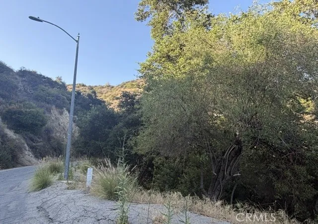 4th image of 0 Kennington Dr, Glendale, CA 91206 | MLS# GD26126442
