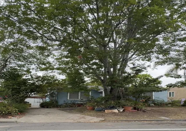 3rd image of 4380 Pomona, La Mesa, CA 91942 | MLS# PTP2604460