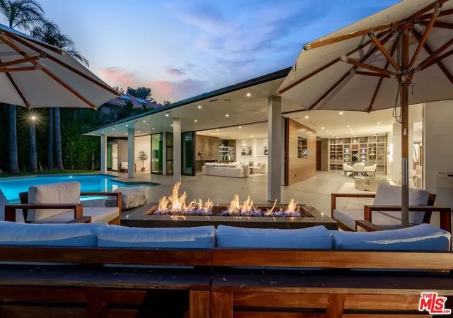Photo 1 of Mansion for sale at 9108 Alanda Pl, Beverly Hills, CA 90210 | MLS# 26845363 | Listing updated on 2026-10-02