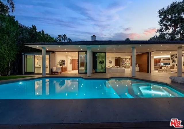 Photo 3 of Mansion for sale at 9108 Alanda Pl, Beverly Hills, CA 90210 | MLS# 26845363 | Listing updated on 2026-10-02