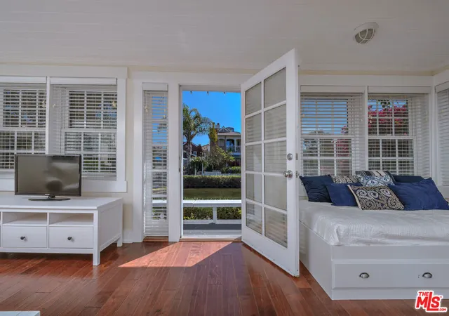 5th image of 2323 Grand Canal, Venice, CA 90291 | MLS# 26843233