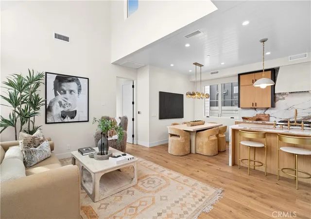 Photo 3 of Condo for sale at 715 1/2 Poinsettia Ave, Corona Del Mar, CA 92625 | MLS# NP26125969 | Listing updated on 2026-09-27