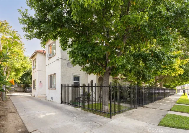3rd image of 734 W Virginia, San Bernardino, CA 92405 | MLS# IV26126668