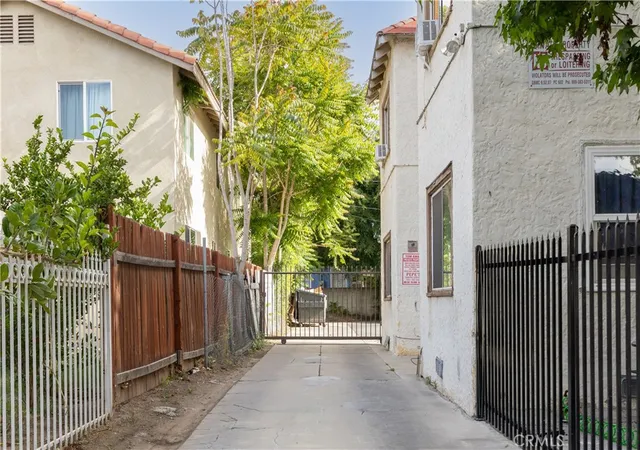 4th image of 734 W Virginia, San Bernardino, CA 92405 | MLS# IV26126668