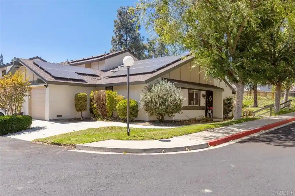 Photo 1 of Sale Pending at 501 Smoketree Glen, Escondido, CA 92026 | MLS# NDP2605578 | Listing updated on 2026-07-22