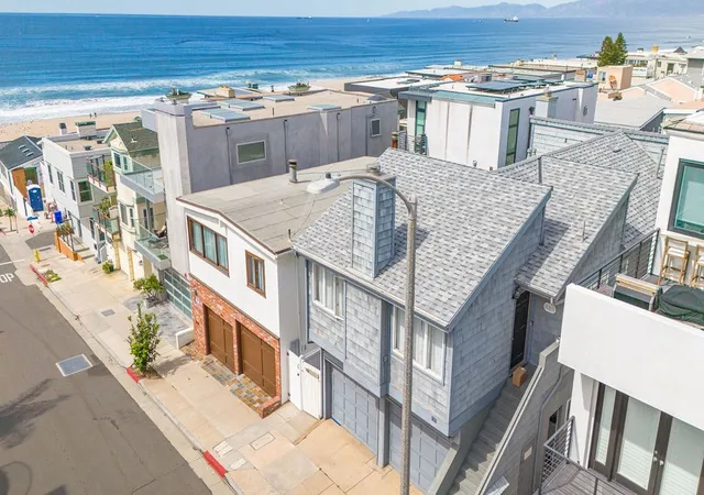 Homes for sale in Manhattan Beach, CA | 127 21st, Manhattan Beach, CA 90266 | MLS# SB26121068