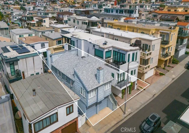Homes for sale in Manhattan Beach, CA | 127 21st, Manhattan Beach, CA 90266 | MLS# SB26121068
