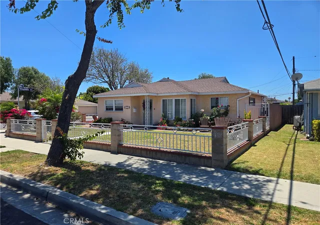 Homes for sale in Bellflower, CA | 9158 Olive, Bellflower, CA 90706 | MLS# DW26126764