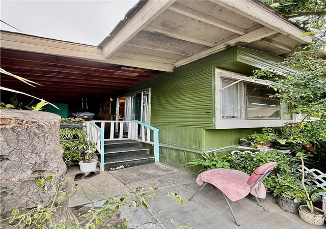 Homes for sale in Santa Ana, CA | 223 Madrid Ave, Santa Ana, CA 92703 | MLS# PW26126786