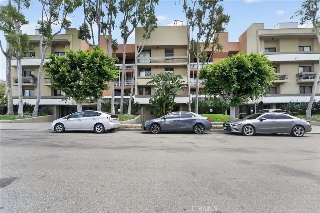 Photo 1 of Condo for sale at 750 N Kings #114, West Hollywood, CA 90069 | MLS# PW26126508 | Listing updated on 2026-10-08