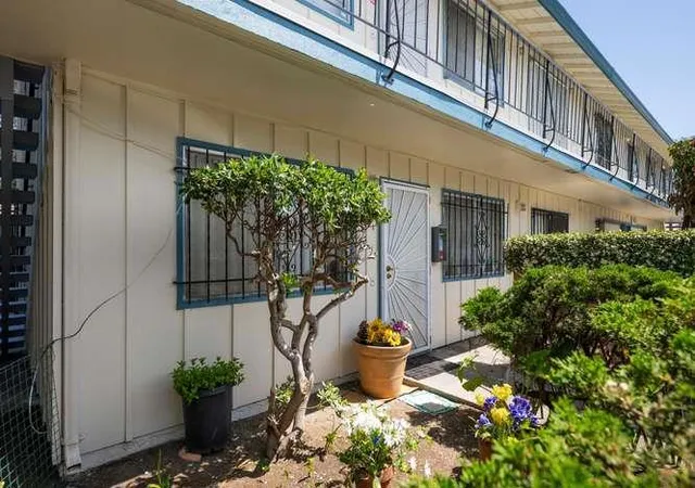 4th image of 479 E O'Keefe St, East Palo Alto, CA 94303 | MLS# ML82048919