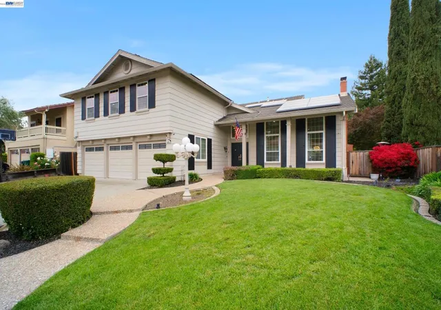 Homes for sale in San Ramon, CA | 604 Lomond Cir, San Ramon, CA 94583 | MLS# 41137854