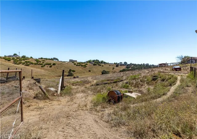 Photo 36 of Single family home for sale at 5740 Forked Horn, Paso Robles, CA 93446 | MLS# NS26126583 | Listing updated on 2026-07-15