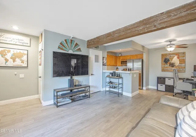 Listing Photo 5 - Condo for sale in building located at 1253 Tivoli Ln, Simi Valley, CA 93065 - Unit #29