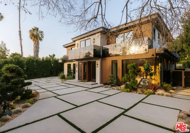 3rd image of 5244 Tampa Ave, Tarzana, CA 91356 | MLS# 26845189