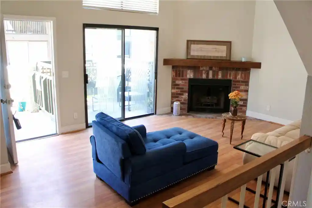 Condo for sale at 1913 Huntington Dr #D, Duarte, CA 91010 | MLS# AR26125923