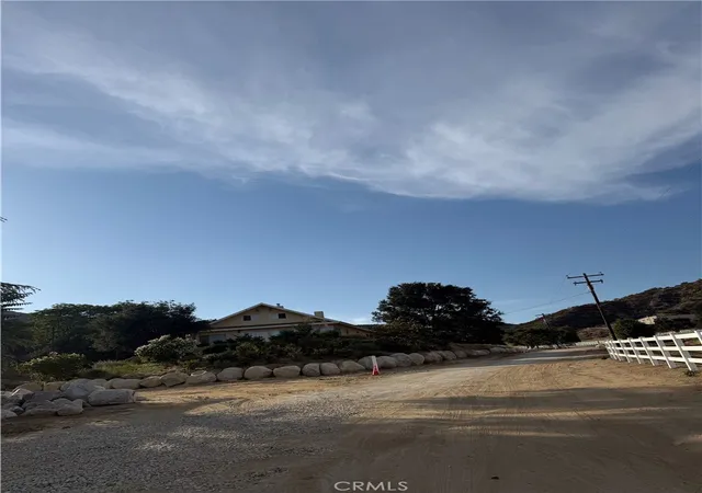 1st image of 0 View Ave Ln, Cherry Valley, CA 92223 | MLS# CV26127001