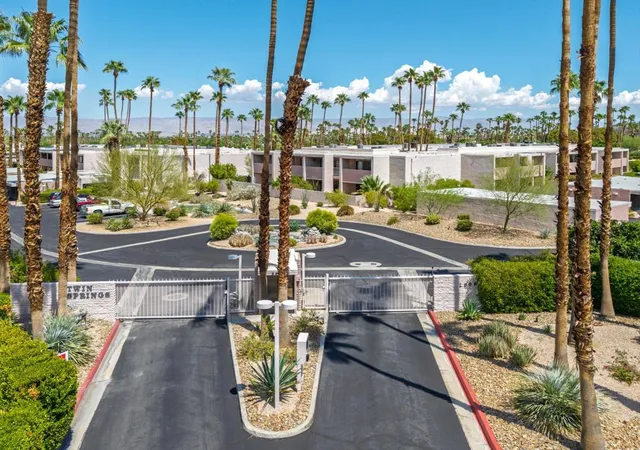 2nd image of 2696 S Sierra Madre, Palm Springs, CA 92264