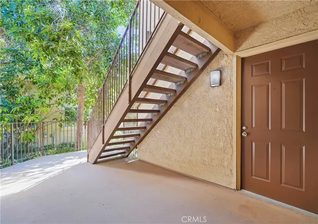 Homes for sale in Chatsworth, CA | 10237 De Soto #A, Chatsworth, CA 91311 | MLS# SR26127018