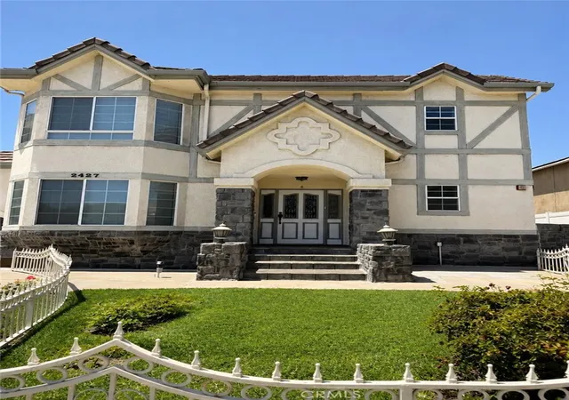 Photo 2 of Condo for sale at 2427 S Baldwin #A, Arcadia, CA 91007 | MLS# AR26126747 | Listing updated on 2026-09-12