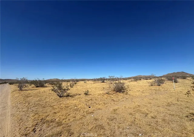 2nd image of 0 Corbeau Trl, Oro Grande, CA 92368 | MLS# CV26127048