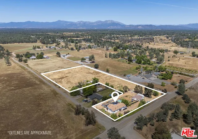 Photo 2 of Single family home for sale at 4916 Happy Valley Rd, Anderson, CA 96007 | MLS# 26845775 | Listing updated on 2026-06-18