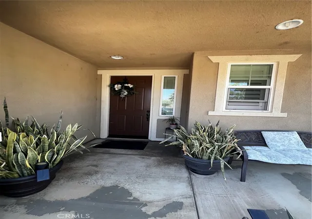 Photo 3 of Single family home for sale at 11555 Valley Oak Ln, Corona, CA 92883 | MLS# OC26126986 | Listing updated on 2026-06-28
