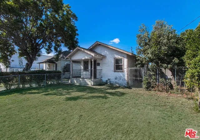 Homes for sale in Huntington Park, CA | 6535 Regent St, Huntington Park, CA 90255 | MLS# 26846005