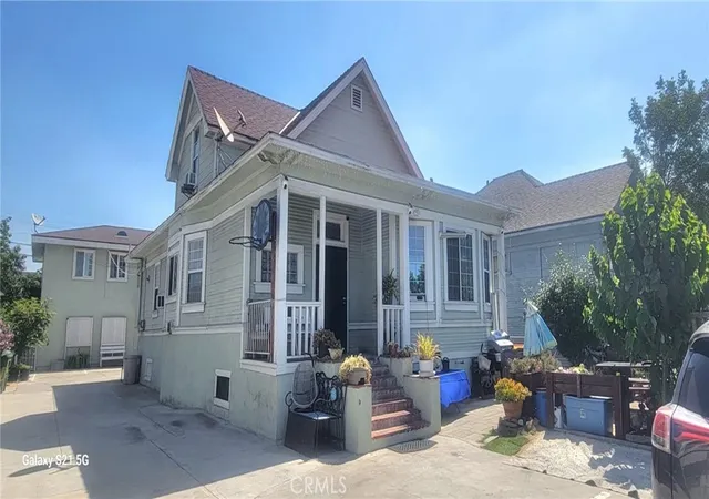 Photo 1 of Multi family home for sale at 807 E 21st Street, Los Angeles, CA 90011 | MLS# IG26126076 | Listing updated on 2026-08-05