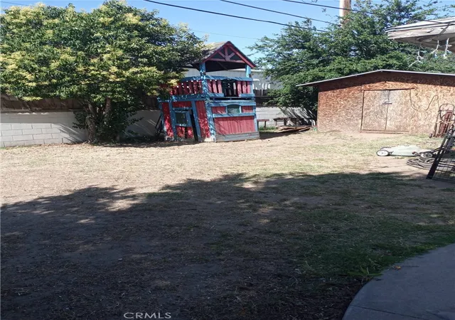 Homes for sale in Fresno, CA | 2619 E Buckingham, Fresno, CA 93726 | MLS# CV26127148