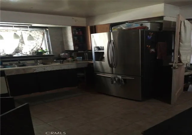 Homes for sale in Fresno, CA | 2619 E Buckingham, Fresno, CA 93726 | MLS# CV26127148
