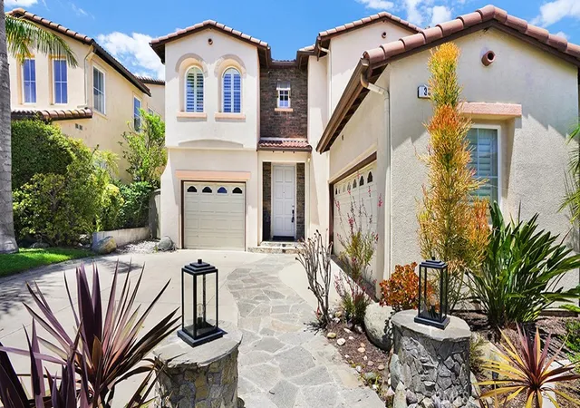 Homes for sale in Rancho Santa Margarita, CA | 33 Acanthus, Rancho Santa Margarita, CA 92688 | MLS# OC26125085