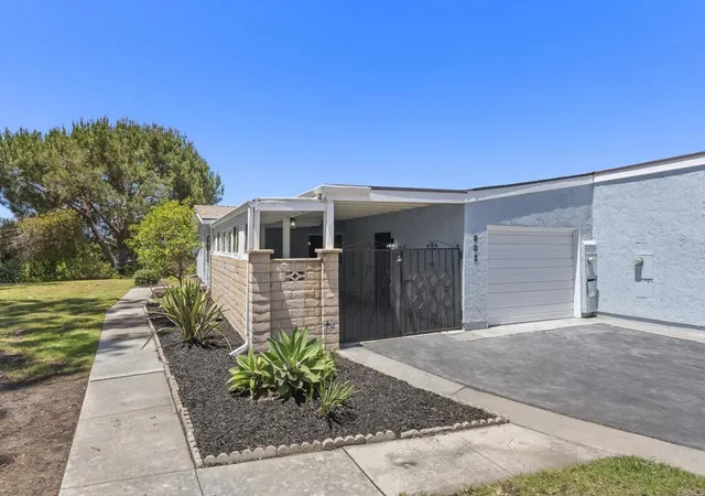 Homes for sale in Oceanside, CA | 902 Royal Tern Wy, Oceanside, CA 92057 | MLS# NDP2605596