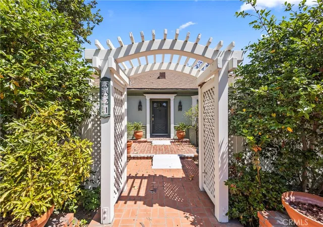 2nd image of 3521 Yorkshire Rd, Pasadena, CA 91107 | MLS# WS26126575