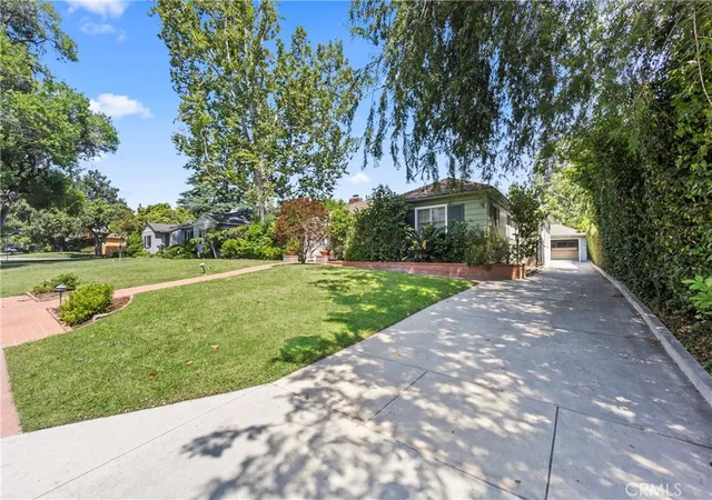 5th image of 3521 Yorkshire Rd, Pasadena, CA 91107 | MLS# WS26126575