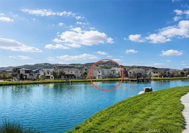 Photo 3 of Single family home for sale at 721 Pinto Way, Ladera Ranch, CA 92694 | MLS# OC26126259 | Listing updated on 2026-10-11