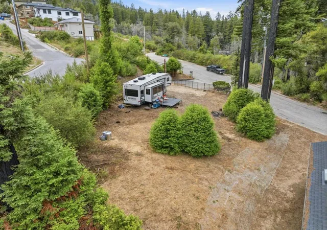 4th image of 135 Fallen Leaf Dr, Boulder Creek, CA 95006 | MLS# ML82050547